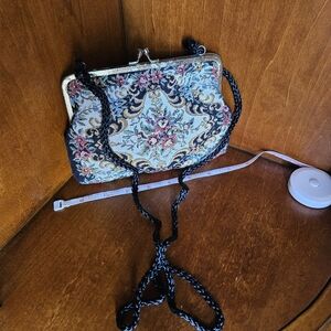 Vintage Floral Tapestry Bag